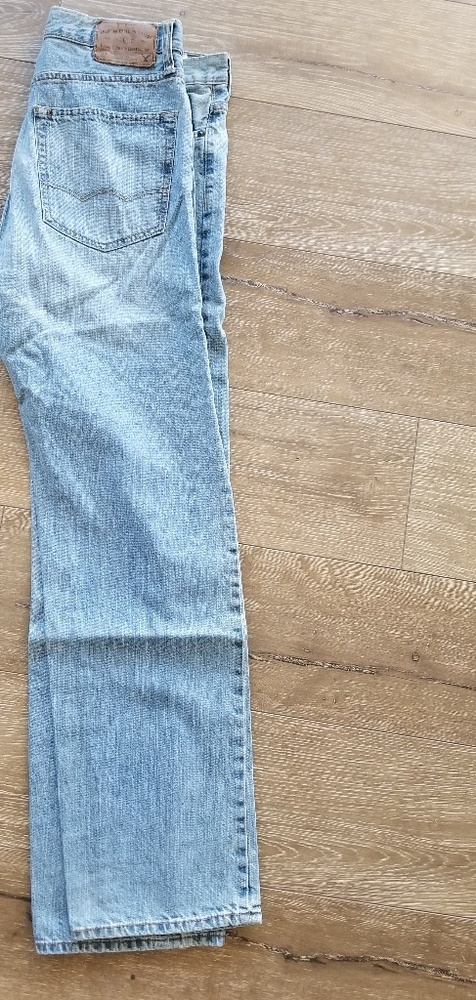 American Eagle Relaxed Straight